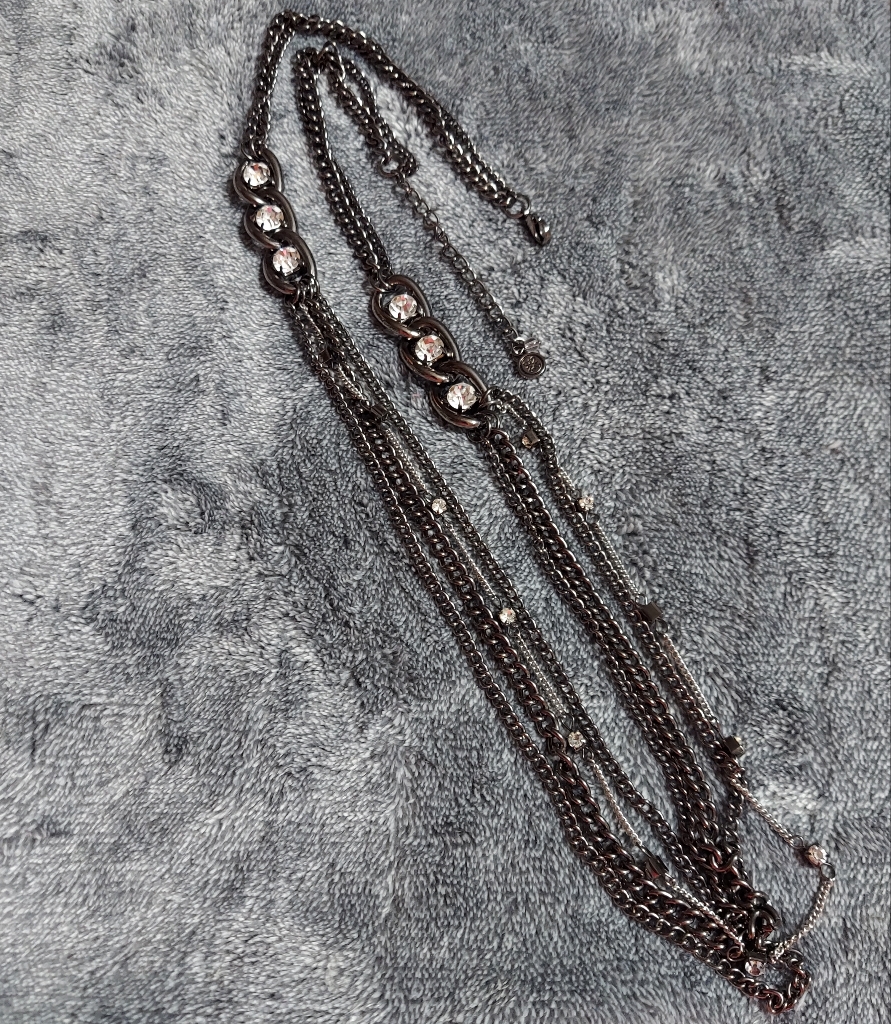 Vera Wang Long Gun Metal Multi-Layered Chain Waterfall Necklace W Cut Crystals 48$